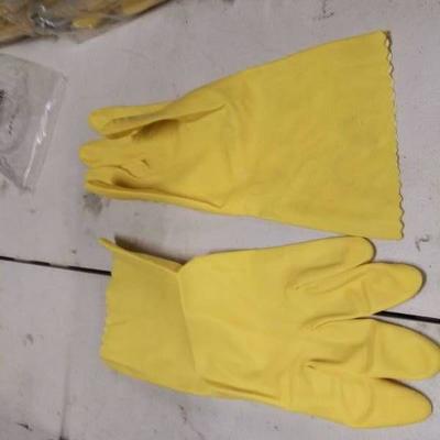 8 Packs Of Yellow Rubber Work Gloves. Size Large.