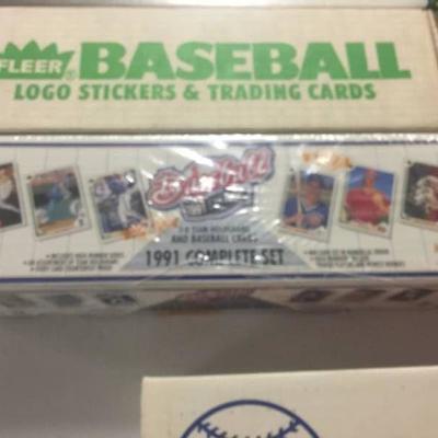 Huge Lot of Nine Complete Baseball Trading Card Se ...