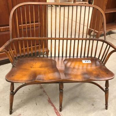 D.R. Dimes English style twin bow love seat 46