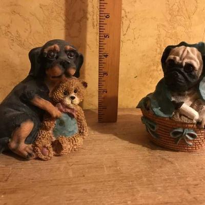 Very cute dog figurines