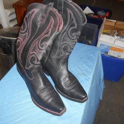 Size 11 Cowboy Boots