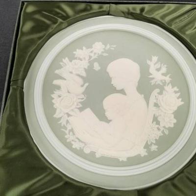 1977 Franklin Porcelain Collector Plate