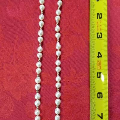 NOT049 Vintage Fresh Water Pearl Necklace w/ 14K Gold Clasp