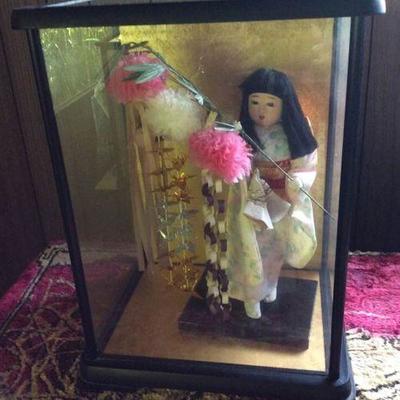 NOT015 Japanese Doll in Glass Case #2