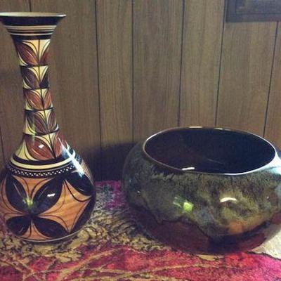 NOT043 Ceramic Vase and Bowl