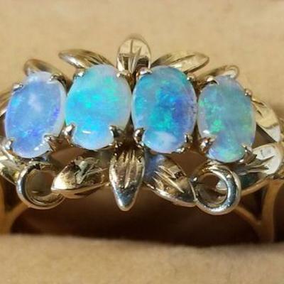 NOT080 Beautiful 14k Gold and Opal Ring