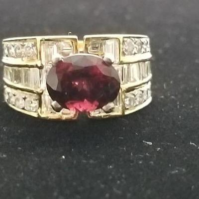 NOT122  18 Karat Gold Garnet and Diamond Ring