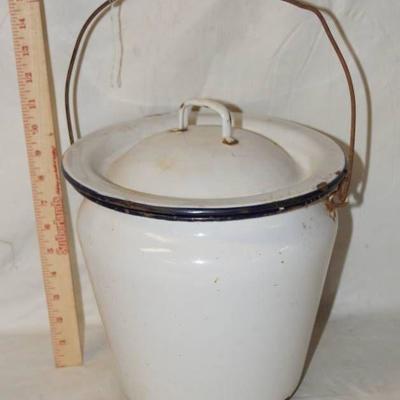 Vintage White Enameled Bucket Pot w lid