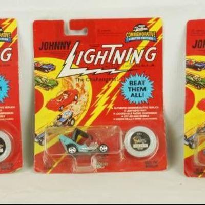 Lot of 3 Collectible Johnny Lightning Collector's ...