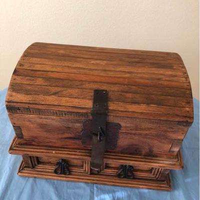 Decorative Wooden Rustic Look Box
