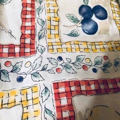 Vintage Linens and Tablecloth's