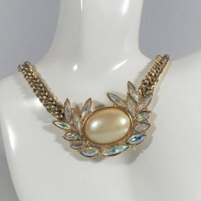 LOT 8 VINTAGE LADIES YVES ST. LAURENT (YSL) GOLD TONE FAUX PEARL + RHINESTONE STATEMENT NECKLACE