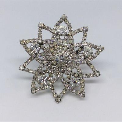 LOT 23 VINTAGE LADIES STAR SNOWFLAKE RHINESTONE BROOCH