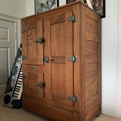 Kelsworth Ice Box