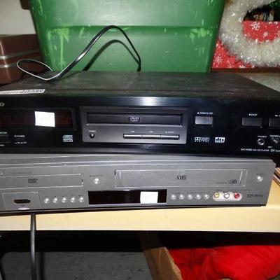 Onkyo DVD Player and Samsung Dual DVD and VHS Play ...