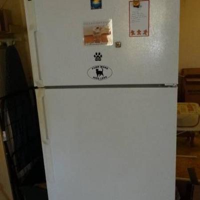 Hotpoint refrigerator.