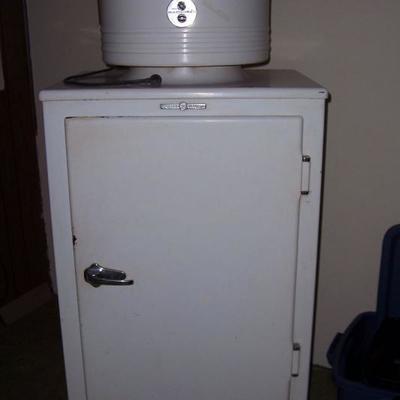 GE Monitor refrigerator