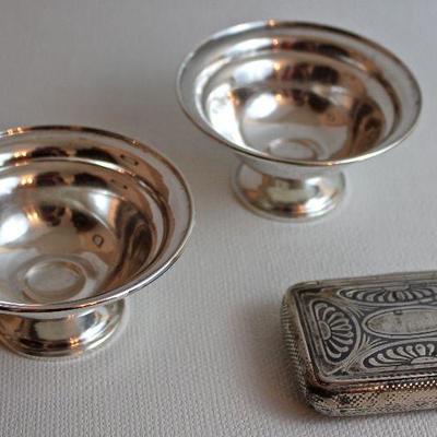 pair of footed sterling bowls, 900 cigarette case