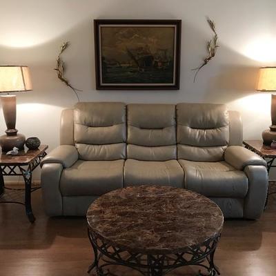 Leather reclining sofa very good condition 