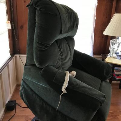 Pride lift chair 