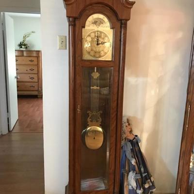 Ridgeway Grandfather Clock needs some work, 79 t x 71.5 w x 10.5 deep 