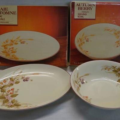 Autumn Berry Porcelain Serving Plate & Bowl
