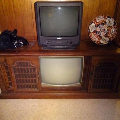 Vintage Television Console with radio and turn table 