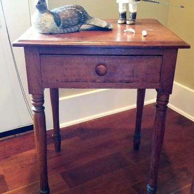 0ne drawer walnut table med 1800's (1860) . $175