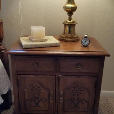 Penn Colony by Broyhill night stand with drawer and doors @ $45