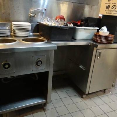 Stainless steel soup warming station
