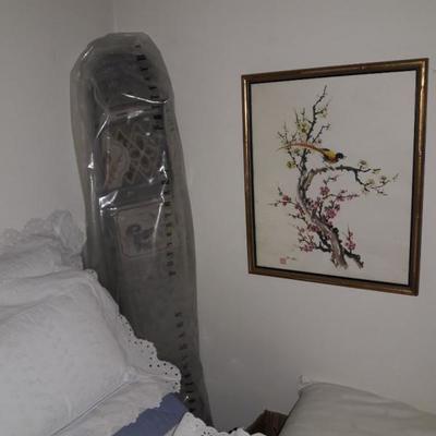 Large selection of artwork.