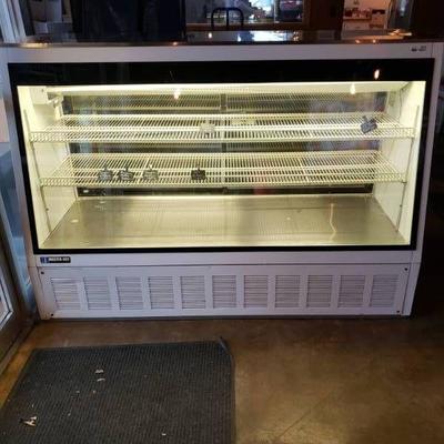 Master -bilt Display Refrigerator DMS-72