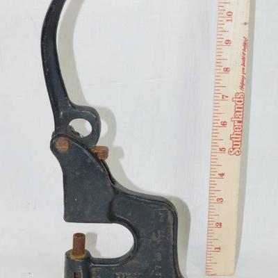 Vintage Cast Iron REX #27 Hand Riveter or Leather ...