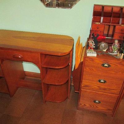 Petite office furniture in excellent condition