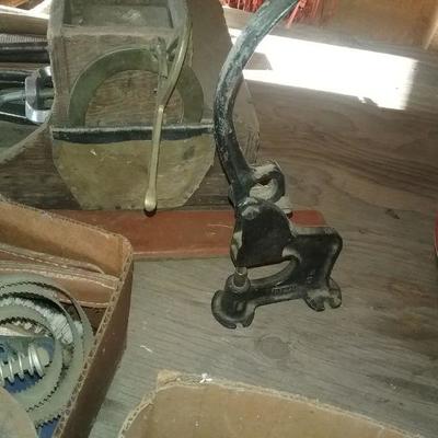Estate sale photo