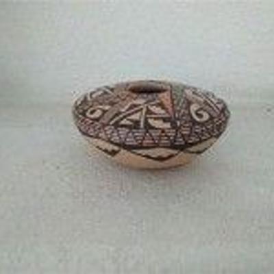 Verla Dewakuku Hopi Pottery