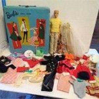 Vintage Barbie Doll Case & Clothes