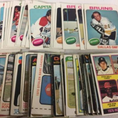 Huge Lot of 1970's Baseball and Hockey Singles