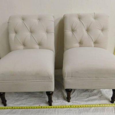 2 Cloth Tufted Slipper Accent Chairs