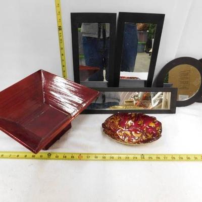 5 Mirrored Items, 1 Red Square Bowl, 1 Glass Bowl