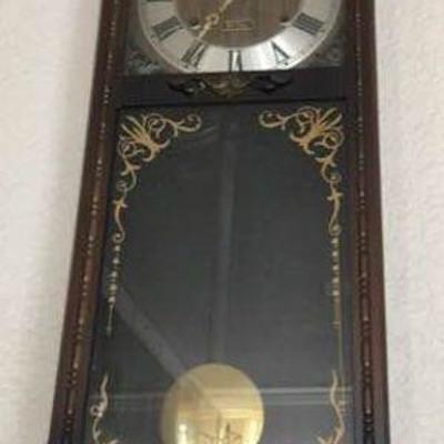 WSW035 Chiming Pendulum Wall Clock