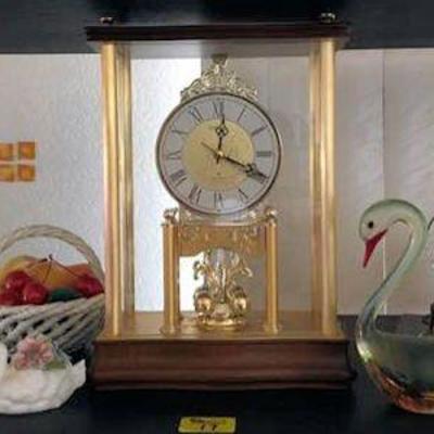 WSW017 Collectible Anniversary Clock &  Music Box