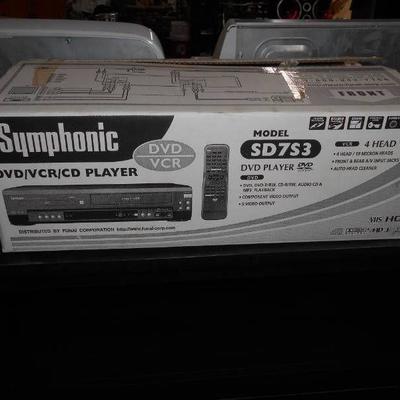 Symphonic DVD VCR CD Player Model SD7S3