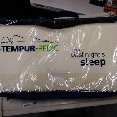 Medium Tempur-Pedic Pillow