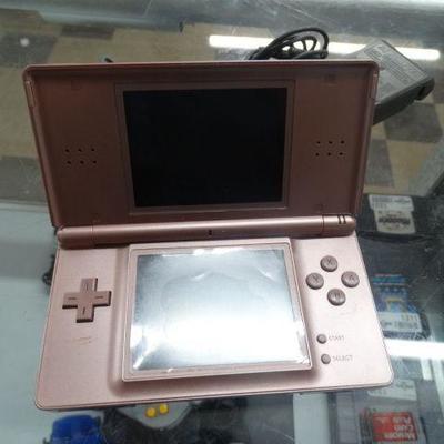 Nintendo ds lite with power cord