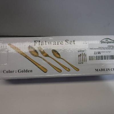Service for 4 goldtone flatware set