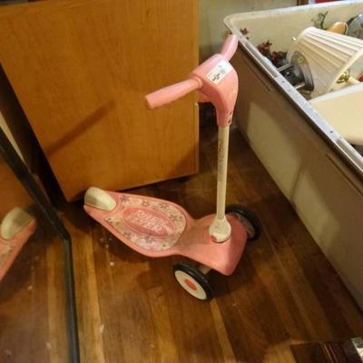 Small girls scooter.