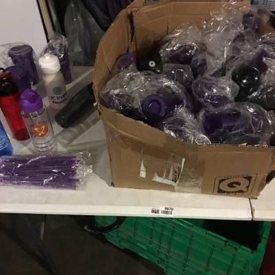 Big Lot of Water Bottles and Cups w Lids&Straws A ...