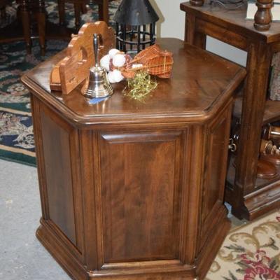 Side Cabinet & Clock