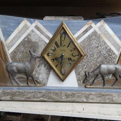Deer Deco clock